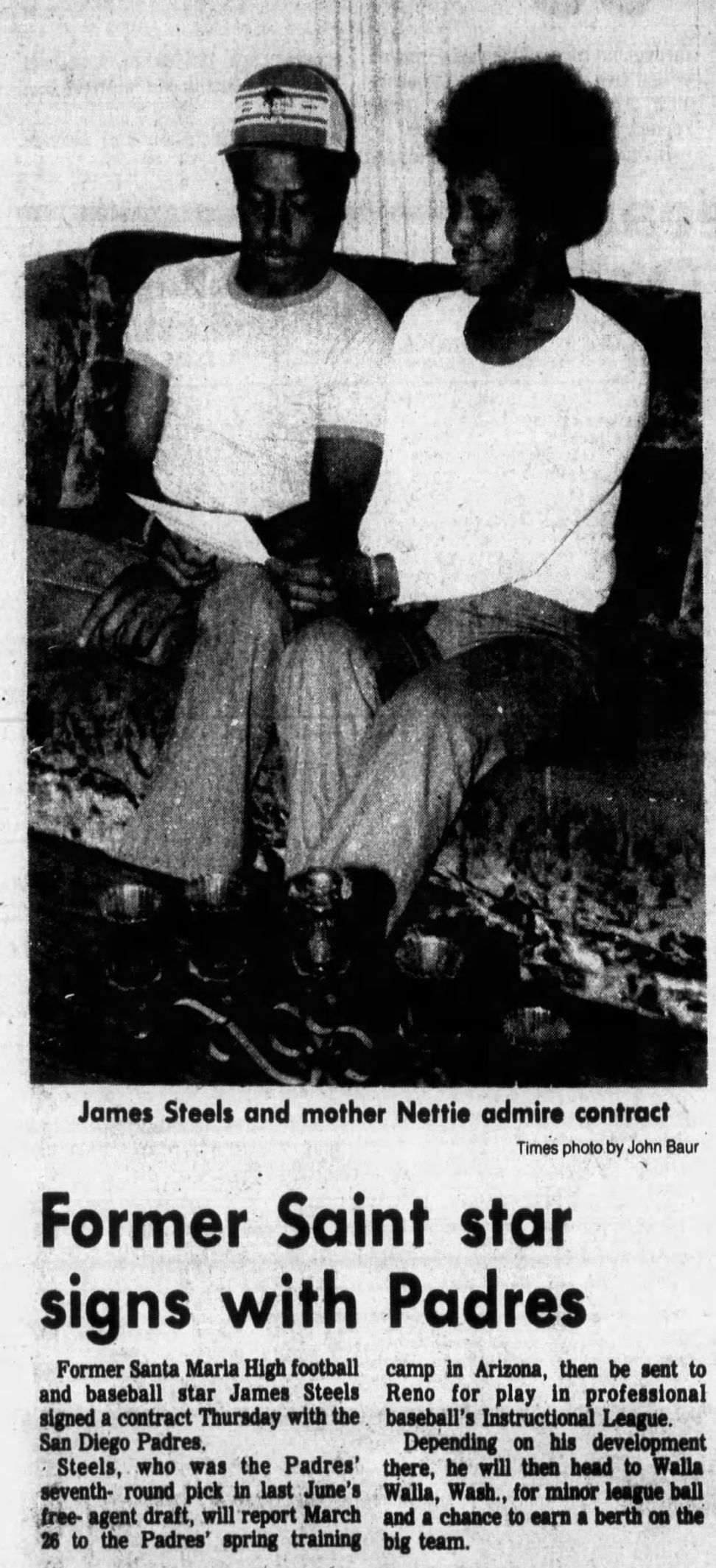 Santa_Maria_Times_Fri__Dec_21__1979_(2).jpg